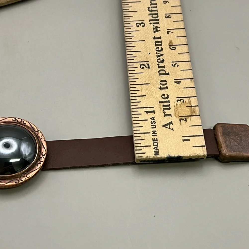 Elegant Brown Leather Bracelet with Copper Accent